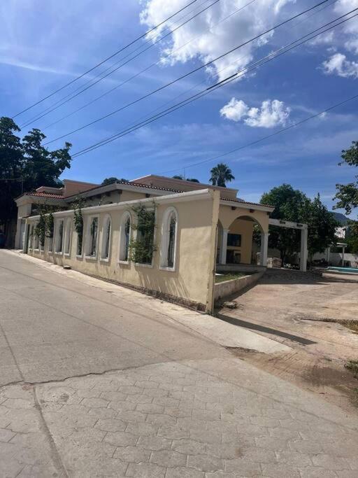 Flores Condominios Depa Lili อาลามอส ภายนอก รูปภาพ